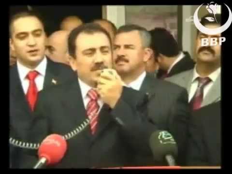 Efsane Lider Muhsin Yazıcıoğlu | Erdoğan - Papa Görüşmesini Eleştirdi