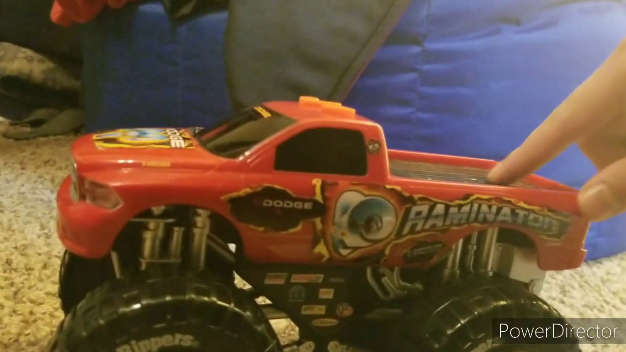 2011 Road Rippers Wheelie Monsters Raminator - YouTube