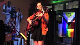 Midwestern Mrs - Untitled (Blind Bobs) @DarrickPatrick