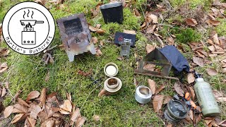 Brenner für den Fluchtrucksack | Martin´s Bushcraft
Ich stelle euch verschiedene Brenner für den Fluchtrucksack vor die besonders leicht und einfach mitzunehmen sind. Aber auch Brenner für die man keinen Brennstoff mitnehmen braucht.
Trangia Brenner:
https://amzn.to/4aeJfch
Trangia Brenner Topfkreuz:
https://amzn.to/4ctgqKG
Bushbox Ultralight:
https://amzn.to/3TA4IFz
EDCBox Mikrokocher:
https://amzn.to/3IZBj2O
Bushbox XL:
https://amzn.to/3TuRCcE
Feldflaschen – Kocher:
https://amzn.to/3VE38F7
Kocher Bundeswehr:
https://amzn.to/3vwR0Lw
Trangia Brennstoffflasche:
https://amzn.to/3U6sA5j
LIGHT MY FIRE Feuerstahl:
https://amzn.to/49ogfOg
( Affinelink keine Mehrkosten )
Inhalt
0:00 Start
0:18 Alle Brenner
0:36 Selbstgebauter Brenner
0:56 Trangia Brenner
1:17 M71 Notkocher
1:42 Nachbau Bushbox Ultralight
2:12 EDCBox Mikrokocher
2:45 Bushbox XL
3:00 Feldflaschen – Kocher
3:16 Kocher Bundeswehr
Zum Kanal: @MartinsBushcraft
Neue Videos
jeden zweiten Samstag um 9 Uhr.
Schaut euch auch meine anderen Videos zum Thema: Bushcraft und Survival an.
Outdoor Trockennahrung selber herstellen: https://youtu.be/XN6vyFdNnpw
Outdoor Survival Messer selbst gemacht: https://youtu.be/YMngRMi2R7Q
Survival Kit Die wichtigsten Tools für´s Überleben: https://youtu.be/XzzSVWAf3Uo
In der Reihe Bushcraft Talk FAQ beantworte ich eure Fragen: https://youtube.com/playlist?list=PLvpOGb9O_pM1JRV1HlQJMz-kaTlAE9PUR
Bei Fragen oder Anregungen einfach in die Kommentare und über ein Abo würde ich mich freuen, und ihr verpasst kein interessantes Video mehr. Brenner für den Fluchtrucksack | Martin´s Bushcraft