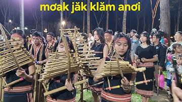 Hòa tấu Đàn Đá nhạc cụ Dân tộc JRAI đến từ Pleiku Roh nghe rất tuyệt vời mời các bạn cùng xem