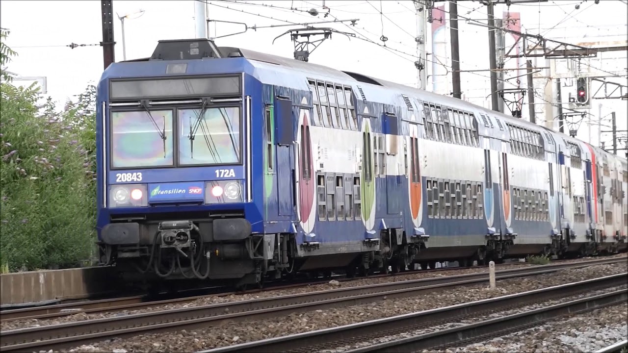 Trains et trafic SNCF à Ivry sur Seine / RER C - Transilien - Intercités