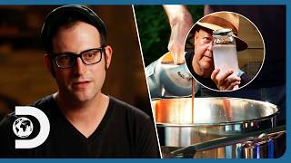 Expert Distiller Discovers His Moonshine Has ZERO Traces Of Alcohol! | Moonshiners: Master Distiller