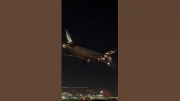 Cathay pacific Boeing 777 landing at LAX