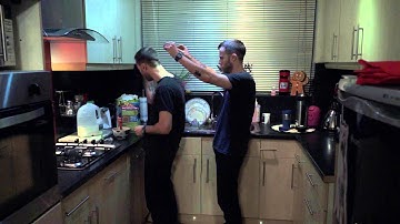 The Follow Through - a clone test - Adobe after effects clone test