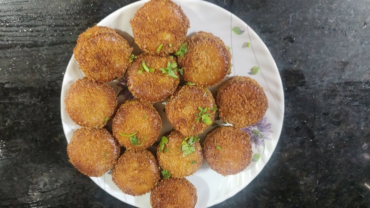 Creamy Chicken Monaco bites|| Monaco chicken sandwich|| Ramzan special recipe|| Monaco biscuit snack