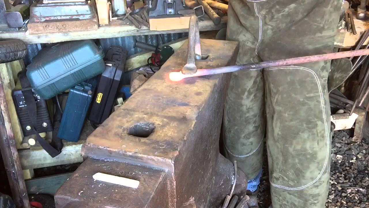 Blacksmith Forged Traditional Woodworkers Holdfast -    YouTube