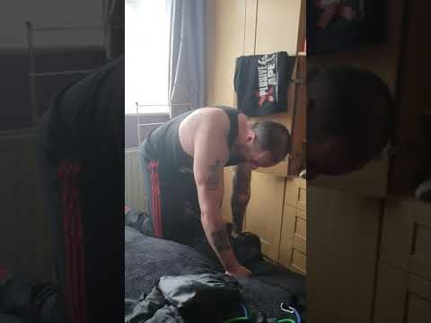 Improvised Back Training In Lockdown 