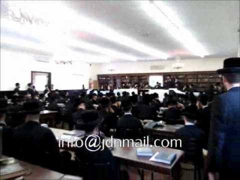 Viznitz Rebbe In Visnitz Camp Menachem Av 5772
