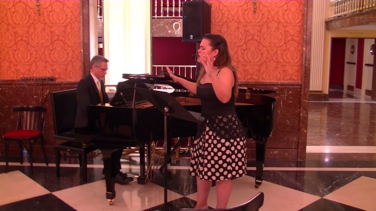 Romance de la luna, luna - Miguel Asins Arbó (Naroa Intxausti / Aurelio Viribay)