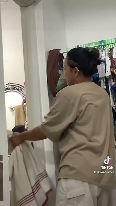 My girlfriend asking for towel and this what happen