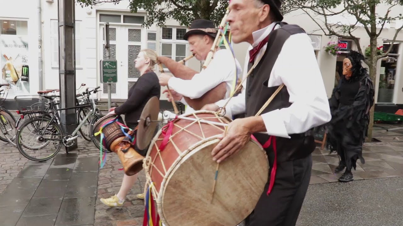 Kosmos Good Life Optog Parade Århus 2020 trailer 30 sec