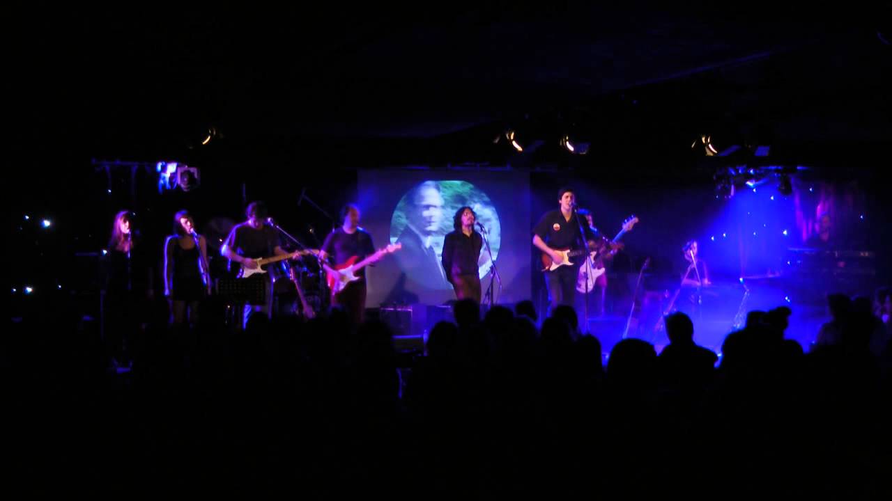 Watch Ecos de Pink Floyd BRAIN DAMAGE ECLIPSE en Samsung Studio 2011 on YouTube Watch Ecos de Pink Floyd BRAIN DAMAGE ECLIPSE en Samsung Studio 2011 on YouTube