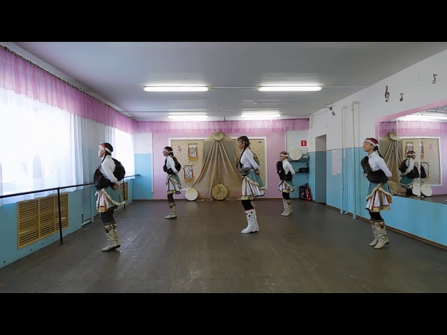 278 Ансамбль Лапушки танец Алеуточка