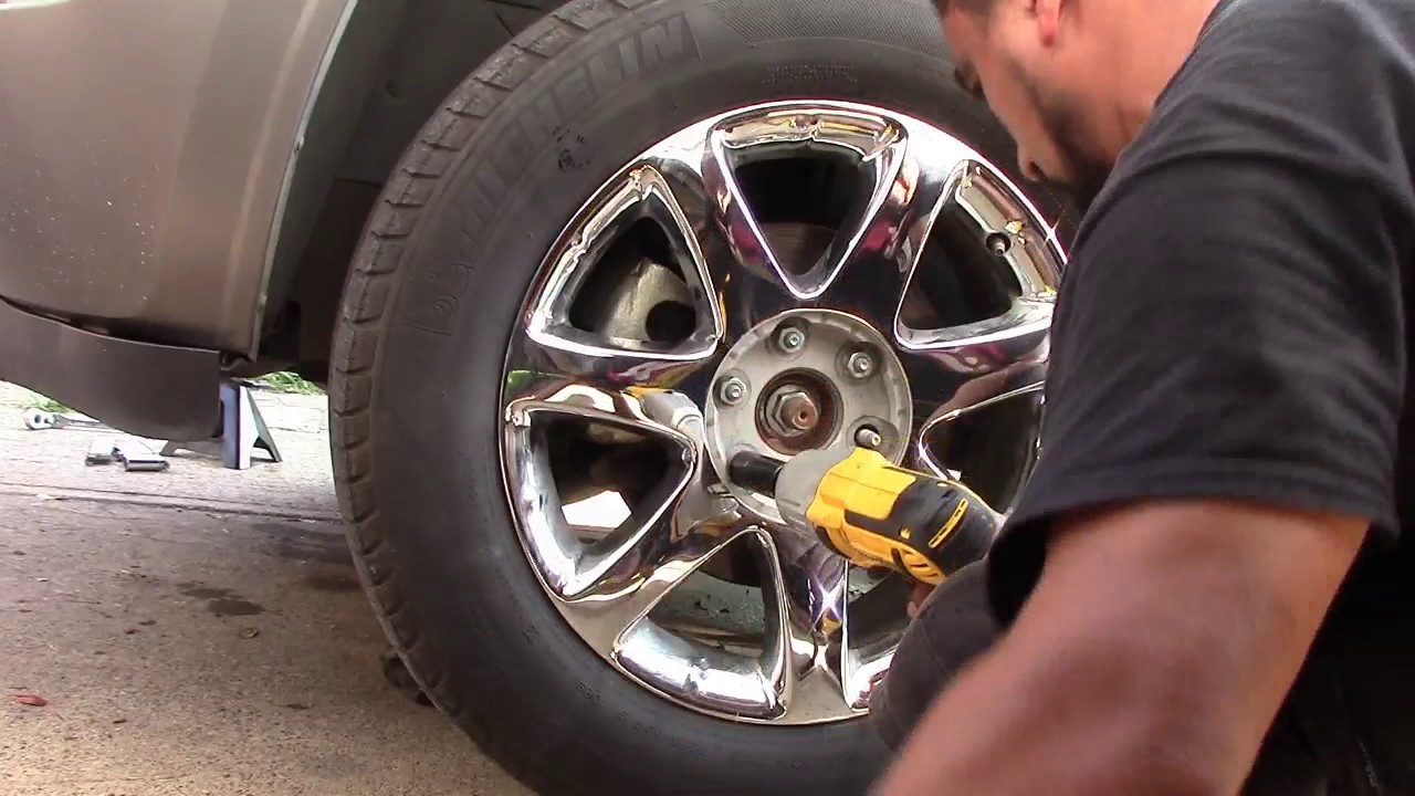 2010 Buick Enclave How to Change The Front Brakes Pads YouTube