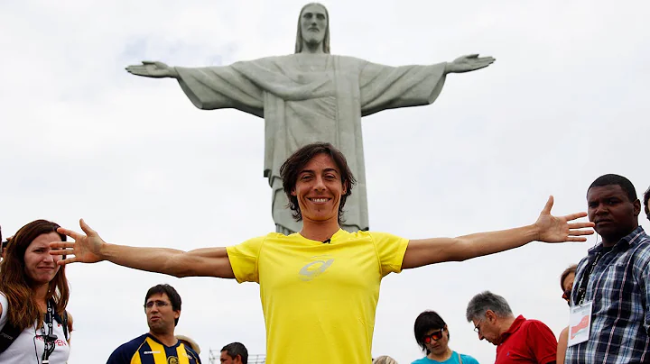Francesca Schiavone Visits Cristo Redentor Statue