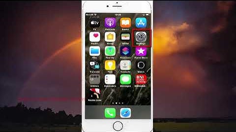 iPhone 7 : How to set Voice Over Typing feedback software keyboards as Word
