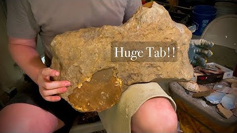 Flintknapping a HUGE Tab of Flint River Chert! (Part 1)