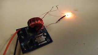 High Voltage Joule Thief Circuit Lighting a 250V  Neon Bulb