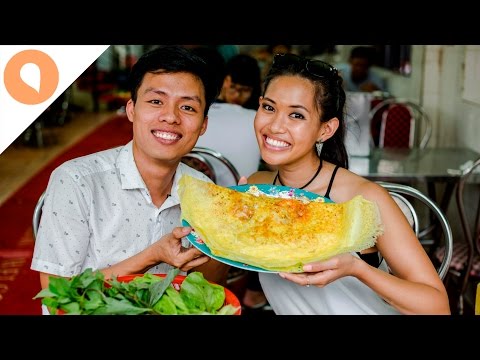 Video Vietnamese Pancake (Banh Xeo) in Saigon - Christina's... - youtube