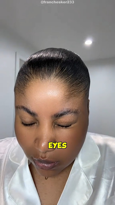 She accidentally got mascara into her eyes 😳
