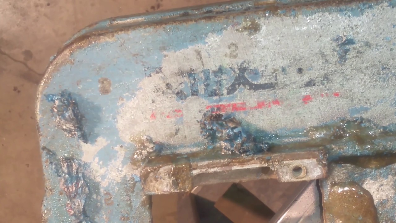 Ridgid 4x6 bandsaw refurbishing Part 5, Strippers and warnings donas