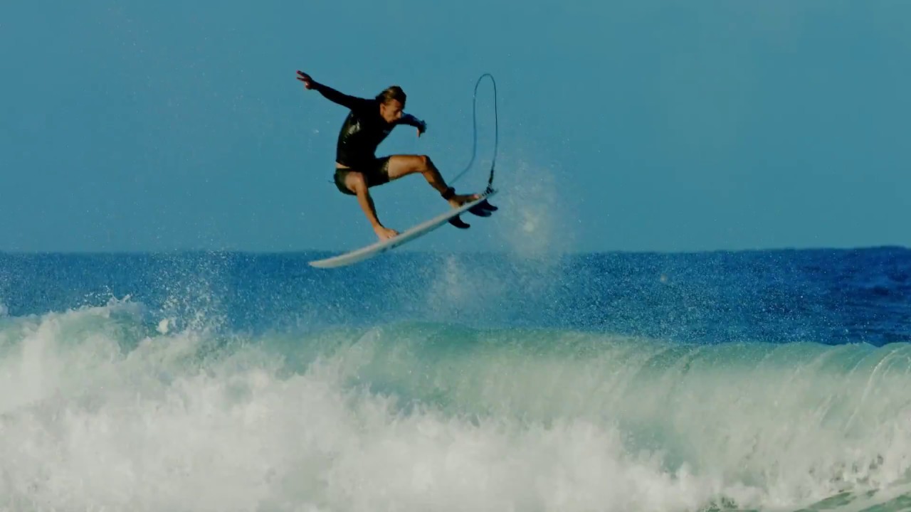 Cylinders And Crowd Surfs On A Summer Sessions Send Off YouTube