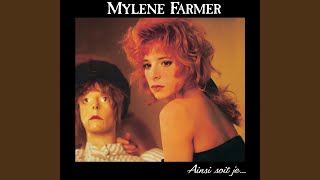 Video thumbnail of "Mylène Farmer - Pourvu qu'elles soient douces"