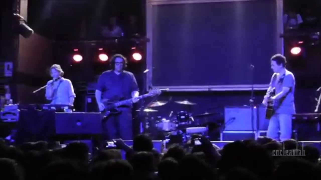Yo La Tengo in Lima "Cornelia And Jane" + "Big Day Coming" (Slow) (June 10, 2014 Peru) YouTube
