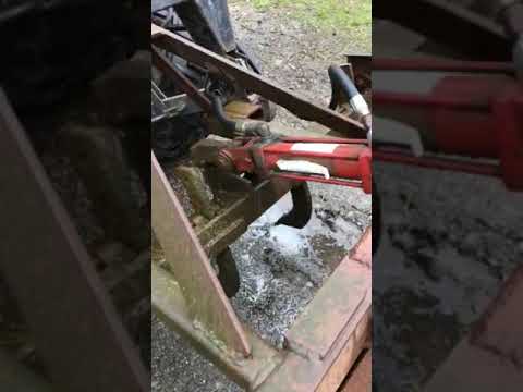 box blade ripper rotation - YouTube