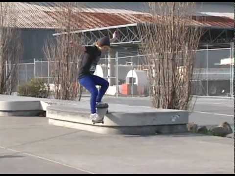 Blog Cam #8 - Skirtboarders in SF