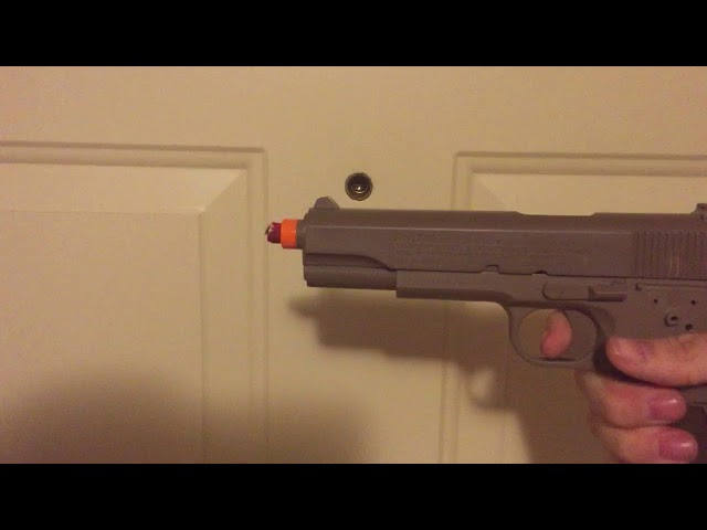 testing my bang gun prop. class=