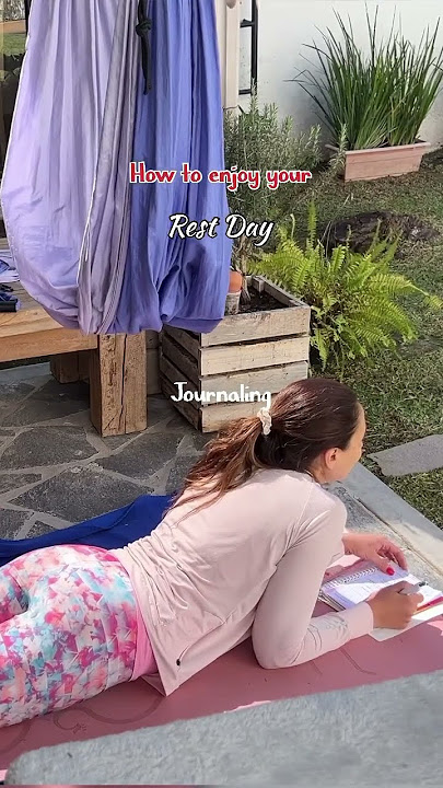 5reasons to have a REST day 💫caption👇🏻 #yoga #yogaathome