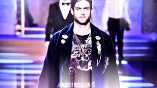 Celebrity Horacio Pancheri. Desfile Dolce & Gabanna Profile