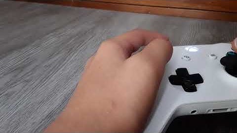 YeS bUt DoEs YoUr CoNtRoLlEr SoUnD tHiS gOoD? (Sweaty CoNtRoLlEr player asmr)