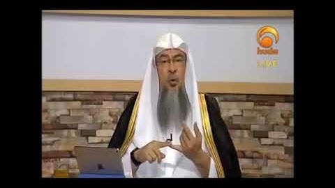 Giving charity on behalf of someone without telling & will they get the reward? - Assim Al Hakeem
