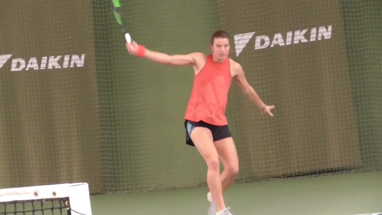 Kathinka von Deichmann - einhändige Rückhand