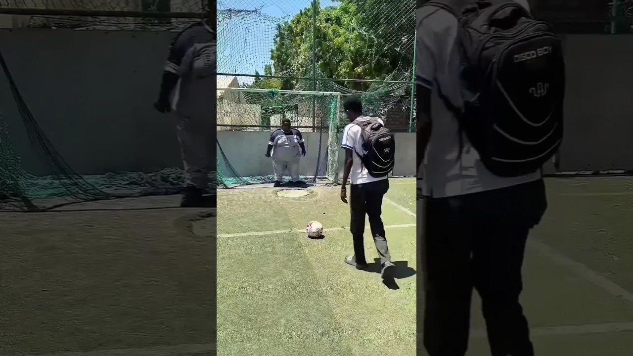Unlock 🔓 Easy trap skill ⚽💯🔥...#football #skills #footballskills