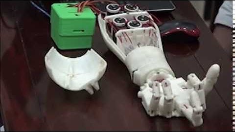 Control robotic arm by brain signals, EMOTIV Insight + ARDUINO