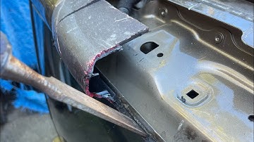 D4 Discovery 4 replacing high level brake light