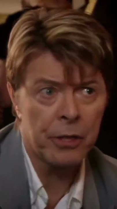 Ricky Gervais vs David Bowie Song 🤣🤗🥰 for Extras Making #shorts - YouTube