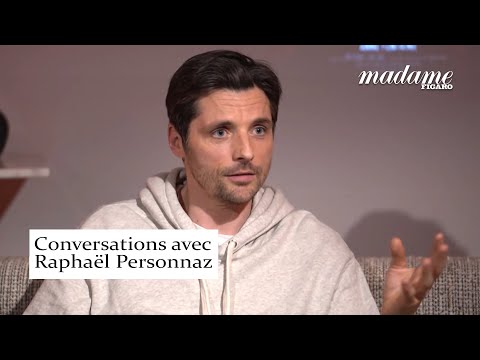 "Les rôles intéressants arrivent à 40 ans" : Raphaël Personnaz se confie sur le métier d'acteur