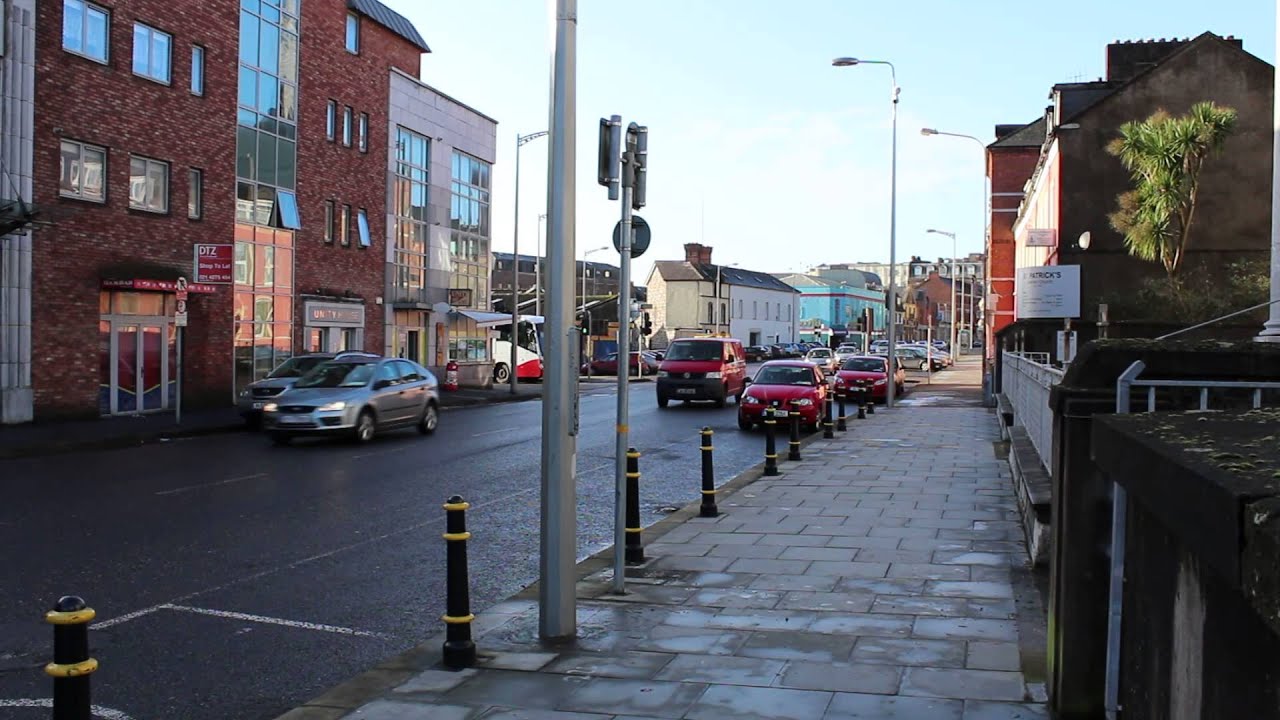 citycell Cork City near Railway Station December 2013