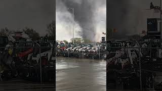 Large Tornado Destroys Property In Lincoln Nebraska - 1499403