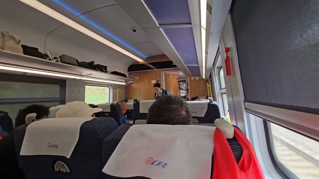 ราคาตั๋วไม่ถึงพันบาท เร็วมากนั่งรถไฟลาวจีนจาก สิบสองปันนาไปคุนหมิง