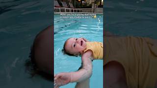 POV: you’re a young dad trying to teach her baby to swim 🤿🤩