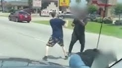 Fists fly between tow truck driver and impatient passenger on street in Houston I ABC7