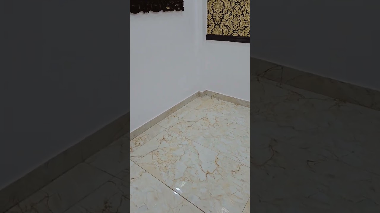 32 sq. mtr, First Floor, sec-3,  Rohini, New Delhi- 110085