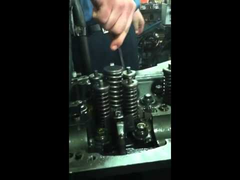 Detroit 60 Series >> Detroit series 60 injector removal - YouTube Detroit 60 Series >> Detroit series 60 injector removal - YouTube