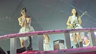 QWER '가짜 아이돌(FAKE IDOL) + OVERDRIVE' ROCKATION : HOMECOMING DAY3 직캠 4k by reBirth @티켓링크 라이브 아레나